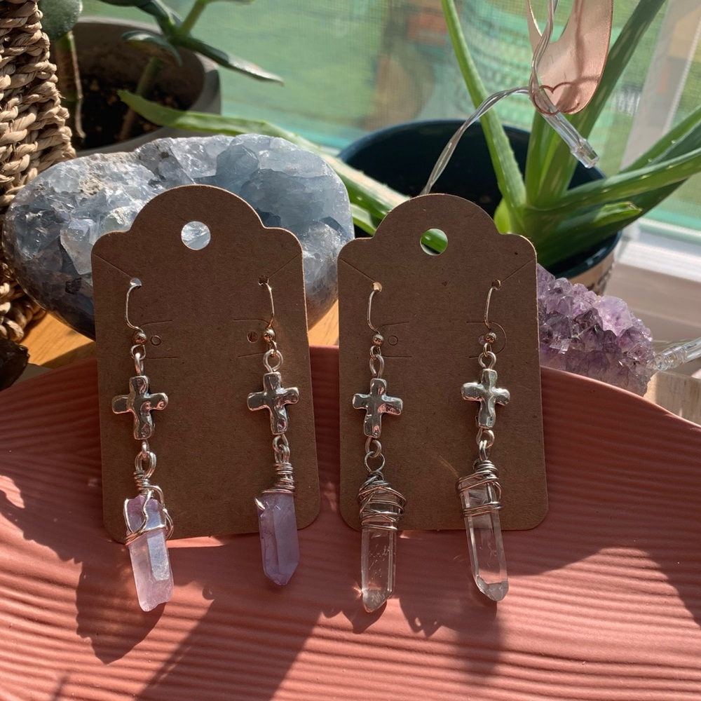 ✝️✨Quartz Crystal Cross Earrings